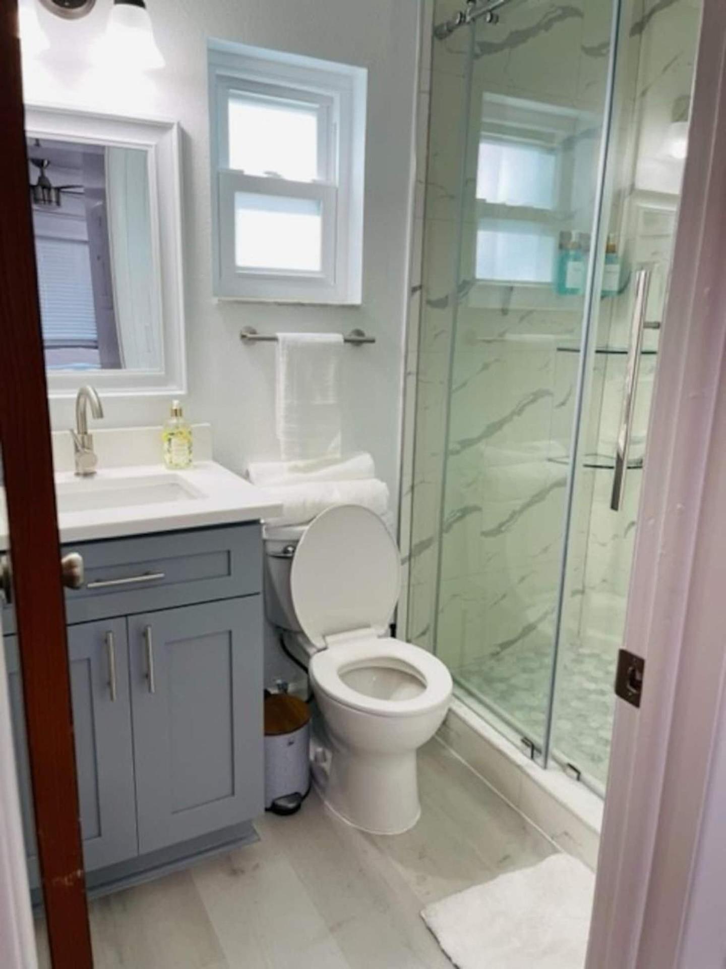 Walk Everywhere! 1-Bedroom Gem In Downtown Hub 新里奇港 外观 照片