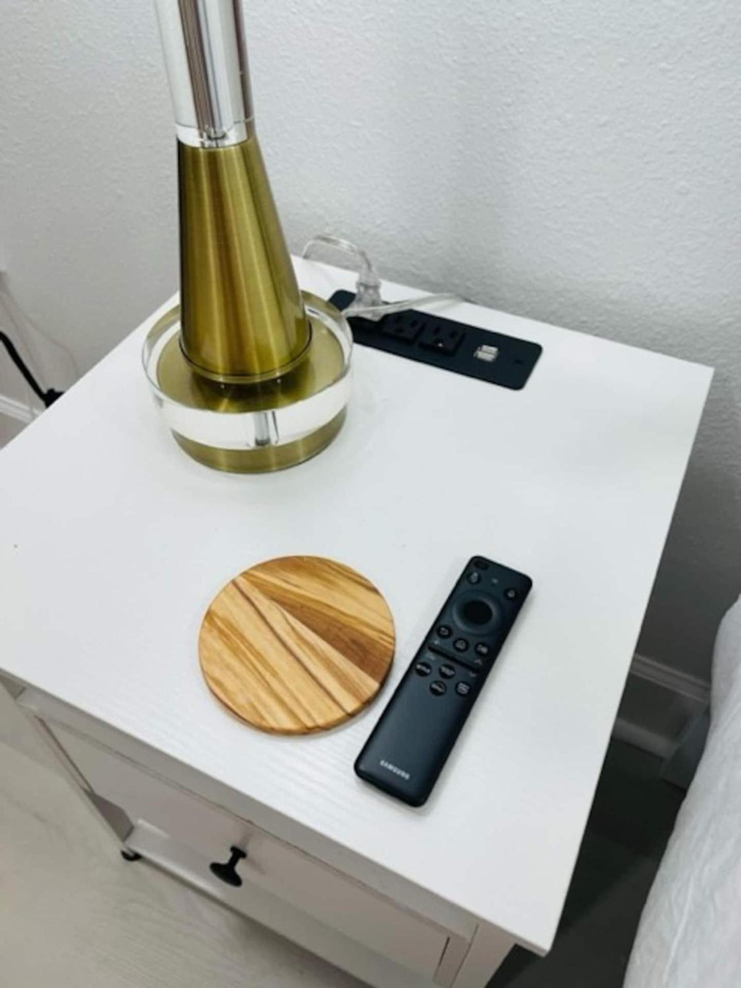 Walk Everywhere! 1-Bedroom Gem In Downtown Hub 新里奇港 外观 照片