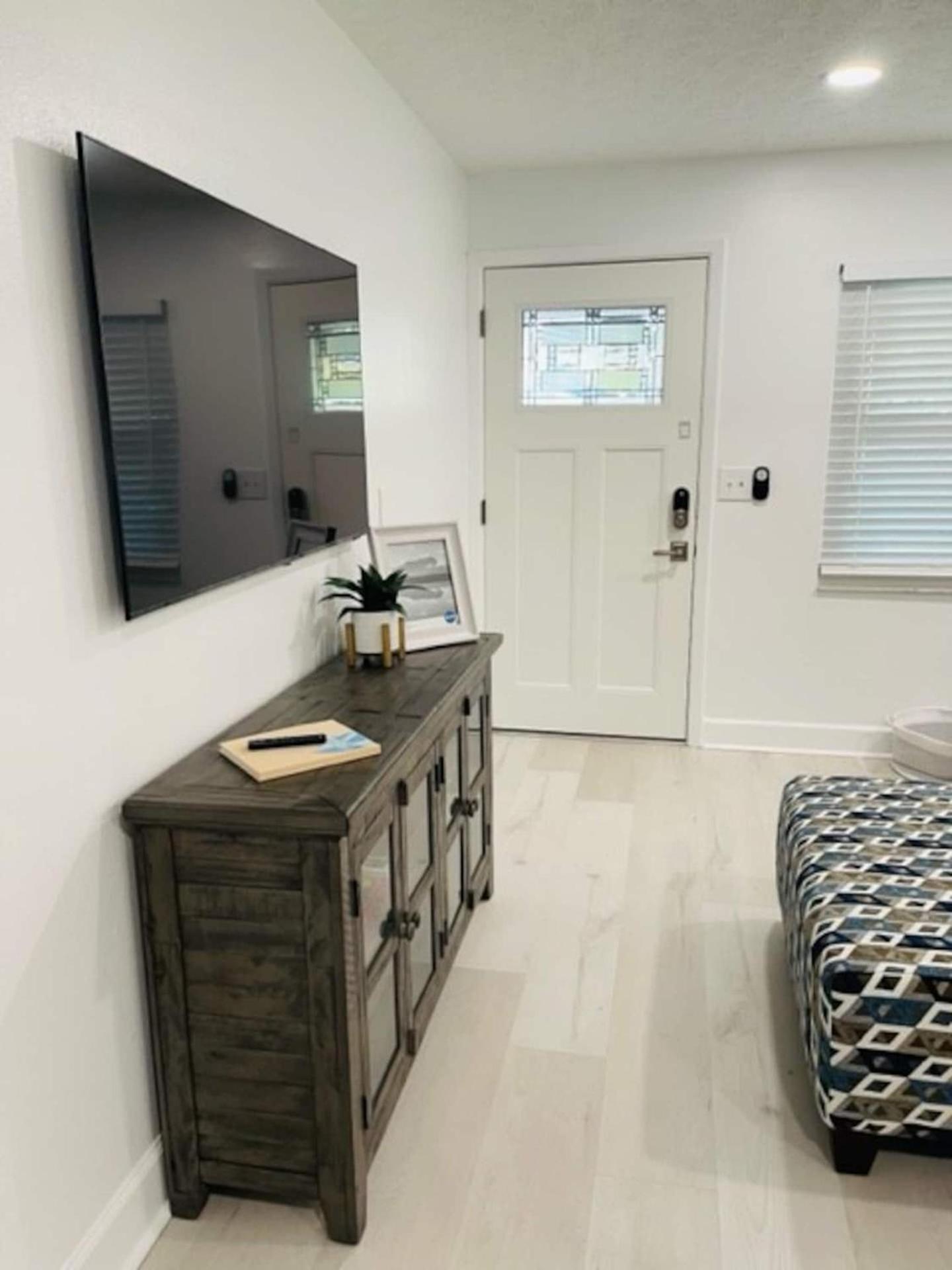 Walk Everywhere! 1-Bedroom Gem In Downtown Hub 新里奇港 外观 照片