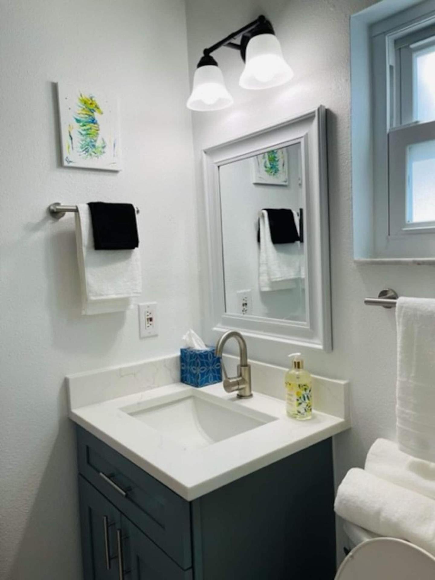 Walk Everywhere! 1-Bedroom Gem In Downtown Hub 新里奇港 外观 照片