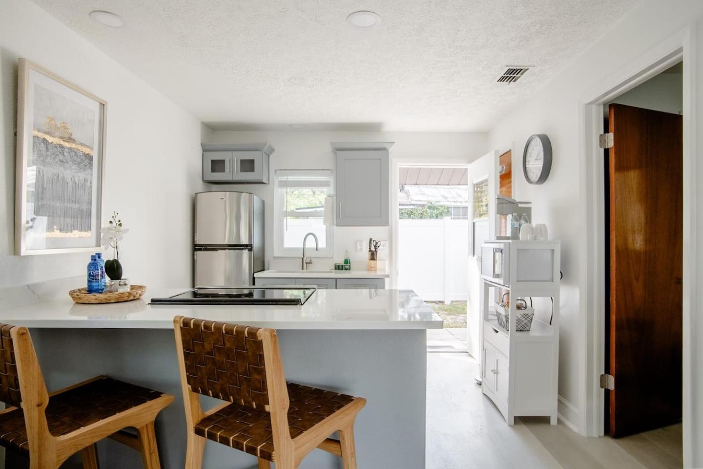 Walk Everywhere! 1-Bedroom Gem In Downtown Hub 新里奇港 外观 照片